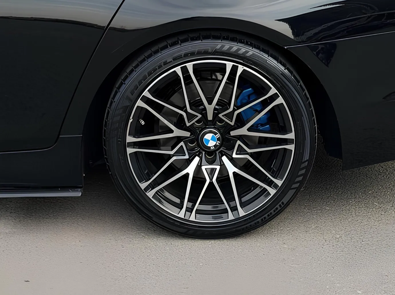 BMW 528, 2.0 L, 2014 год, 140 000 km, Гянджа - Цена: 27 300 ₼ - Tunel.az