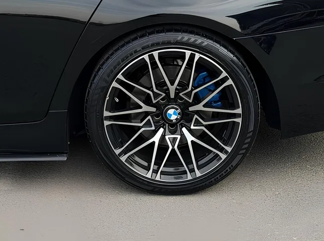 BMW 528, 2.0 L, 2014 год, 140 000 km, Гянджа - Цена: 27 300 ₼ - Tunel.az