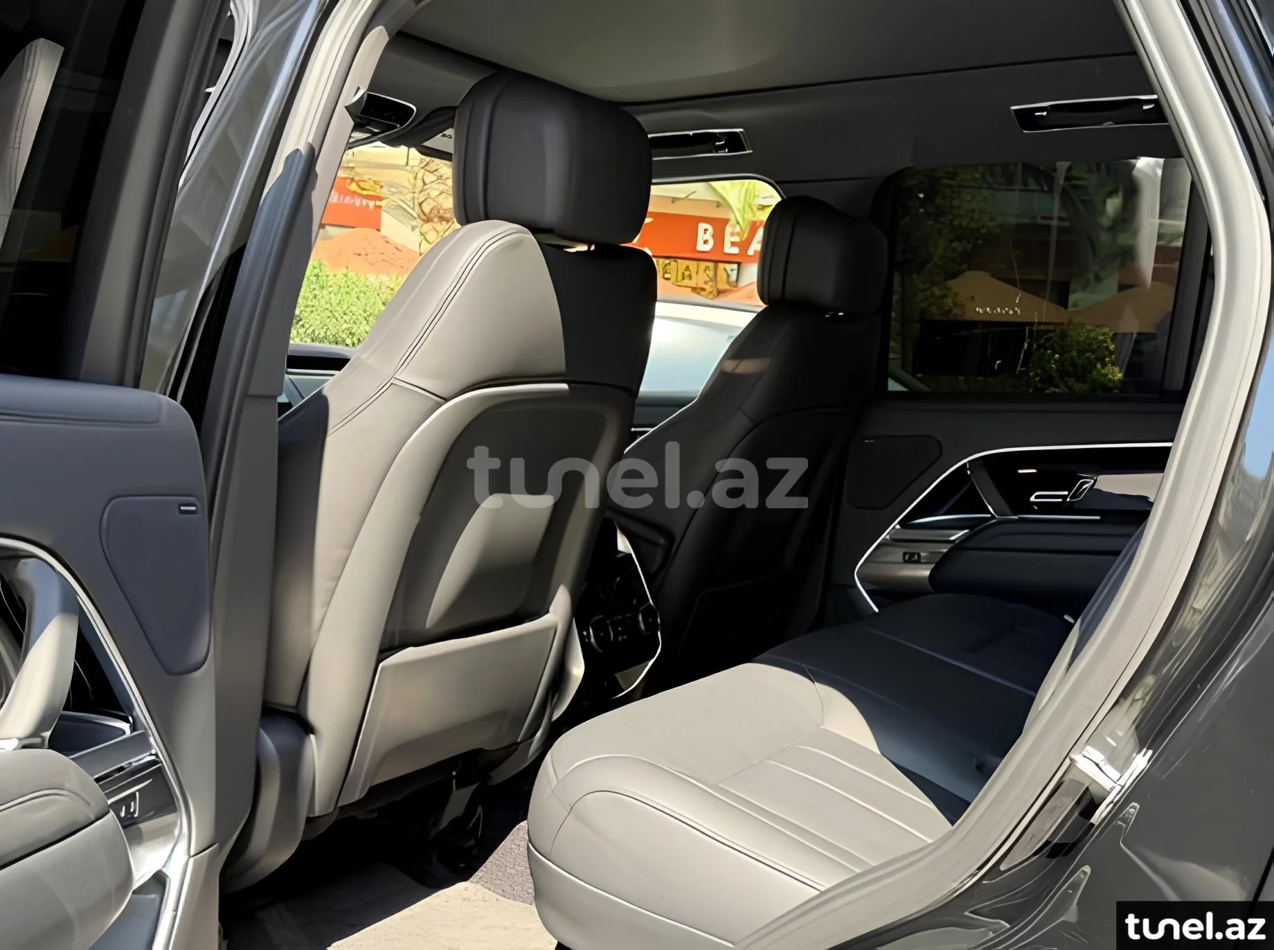 Land Rover Range Rover 2024