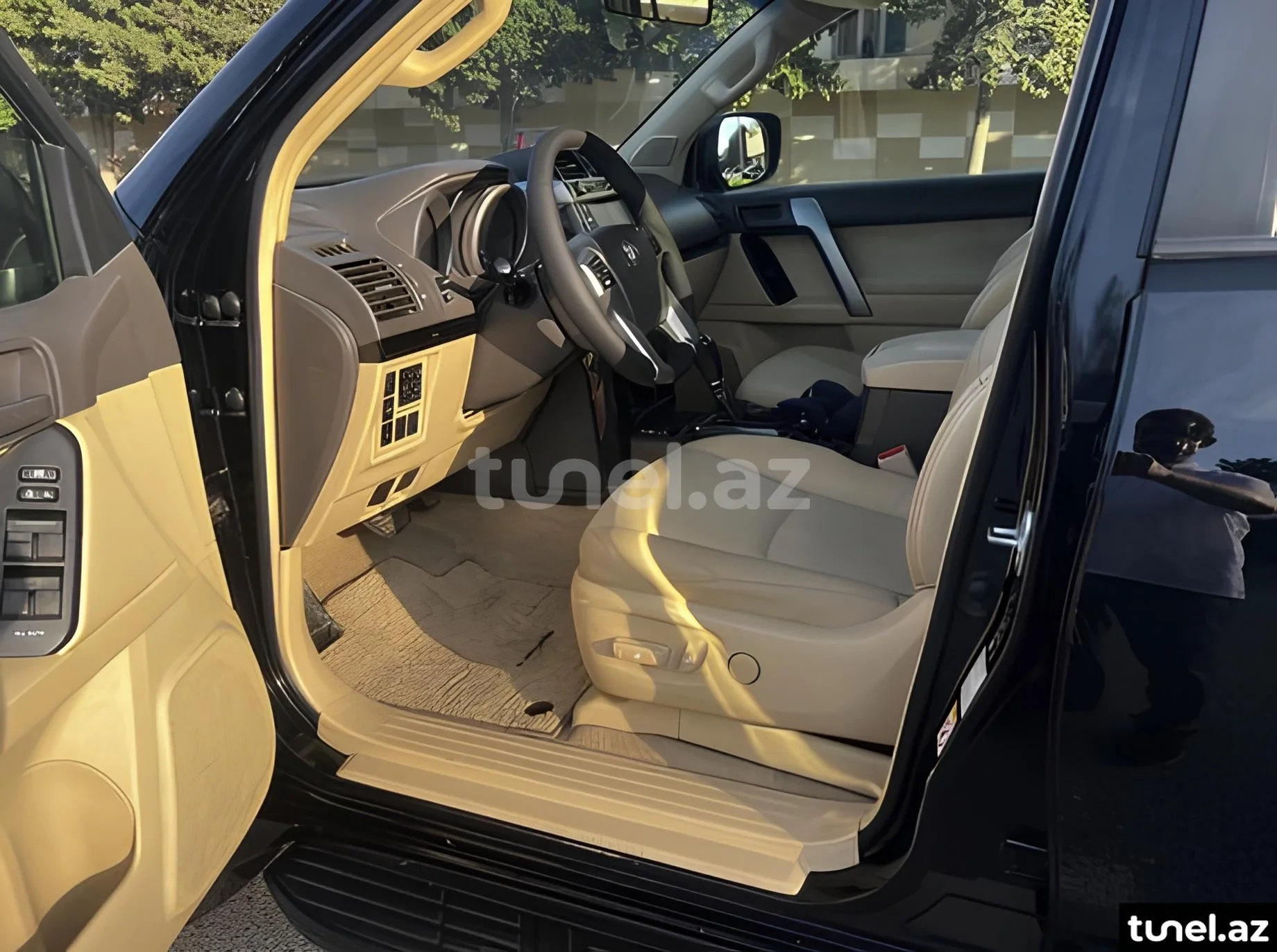 Toyota Land Cruiser Prado 2014