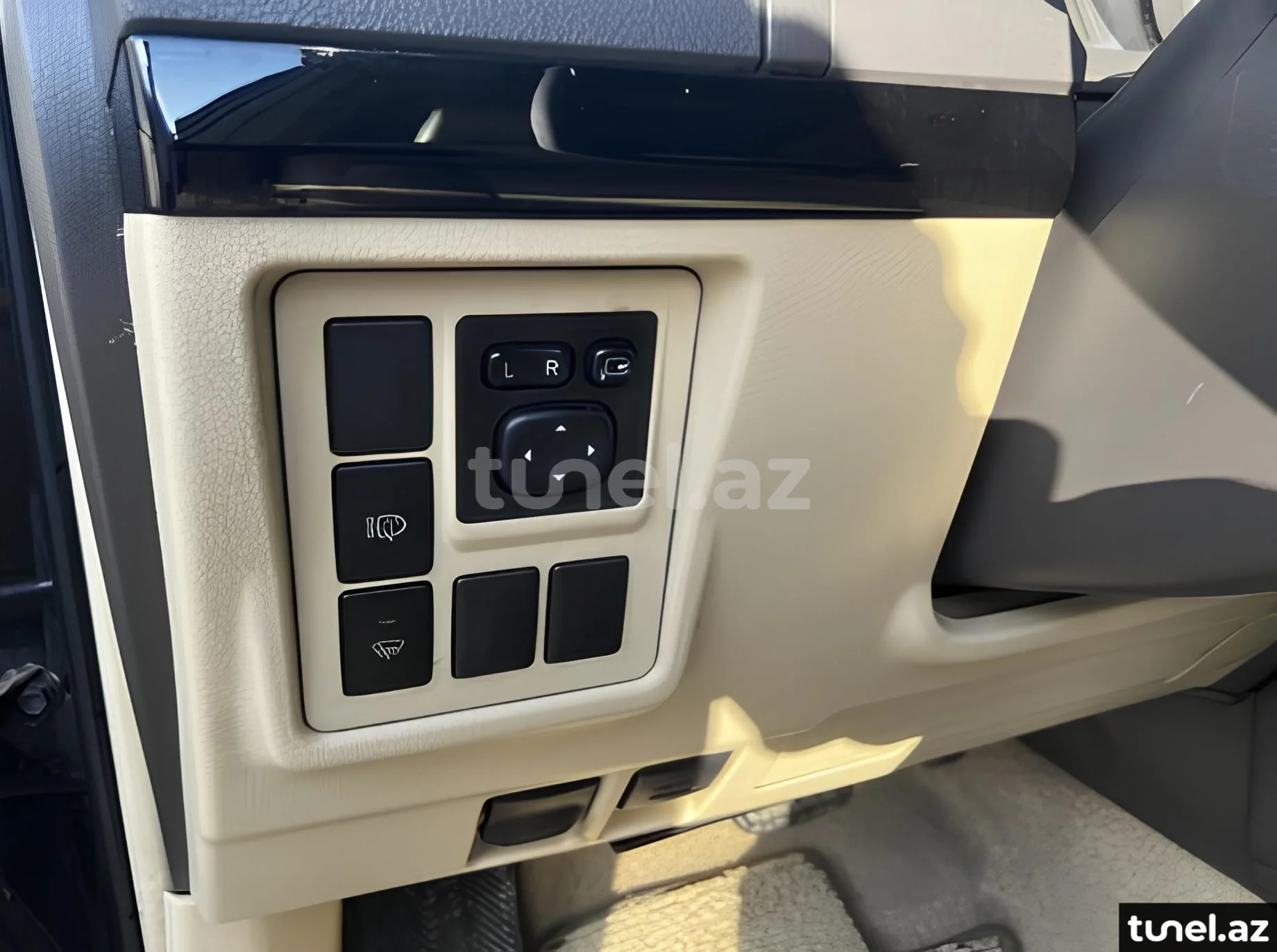 Toyota Land Cruiser Prado 2014