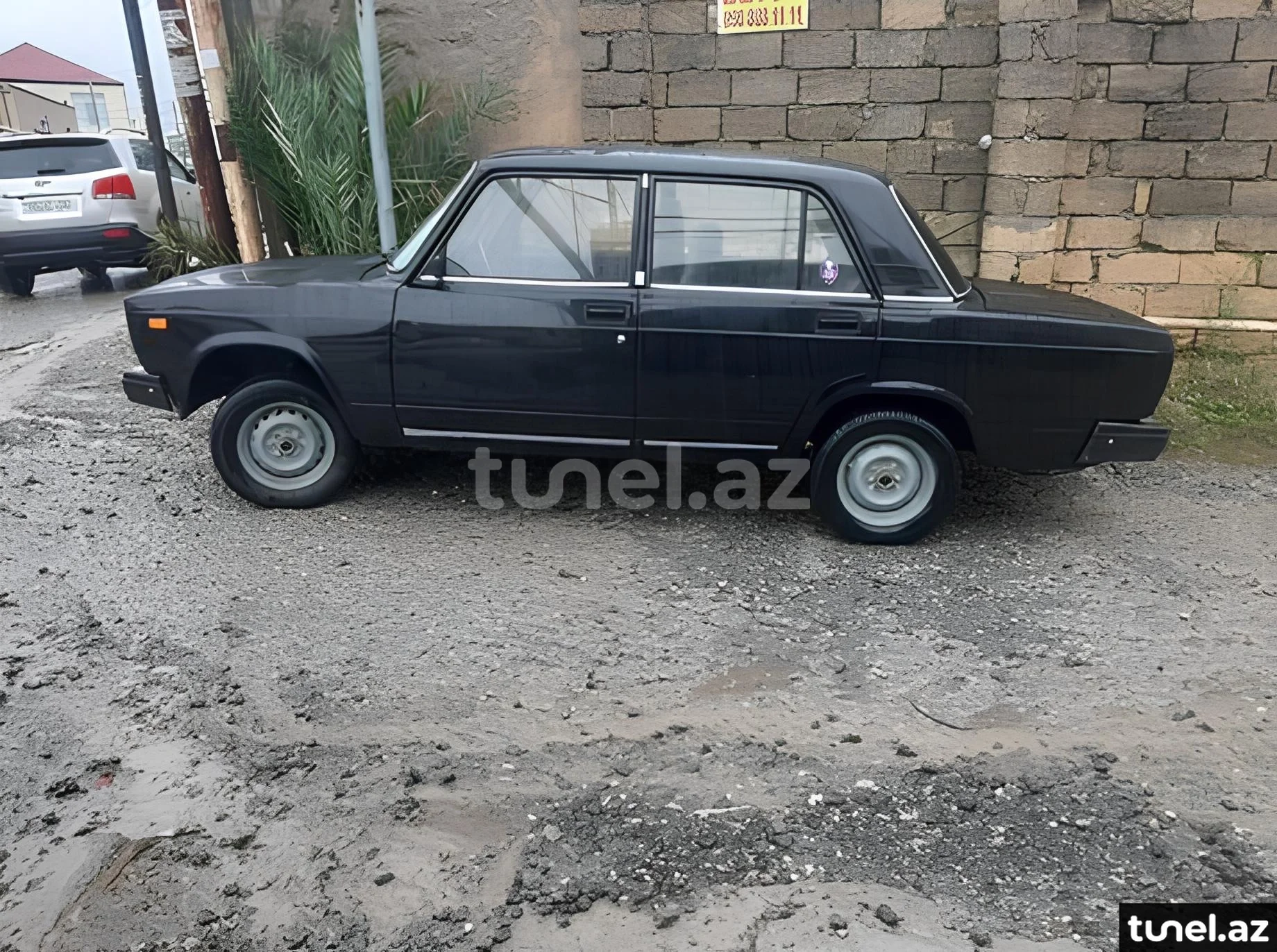 LADA (VAZ) 2107 2011