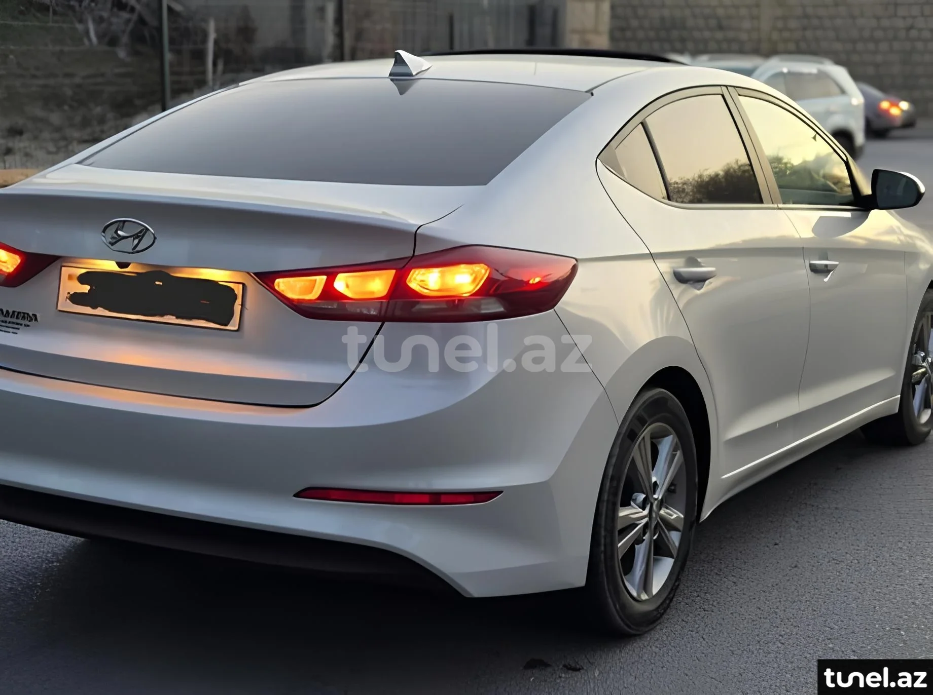 Hyundai Elantra 2017