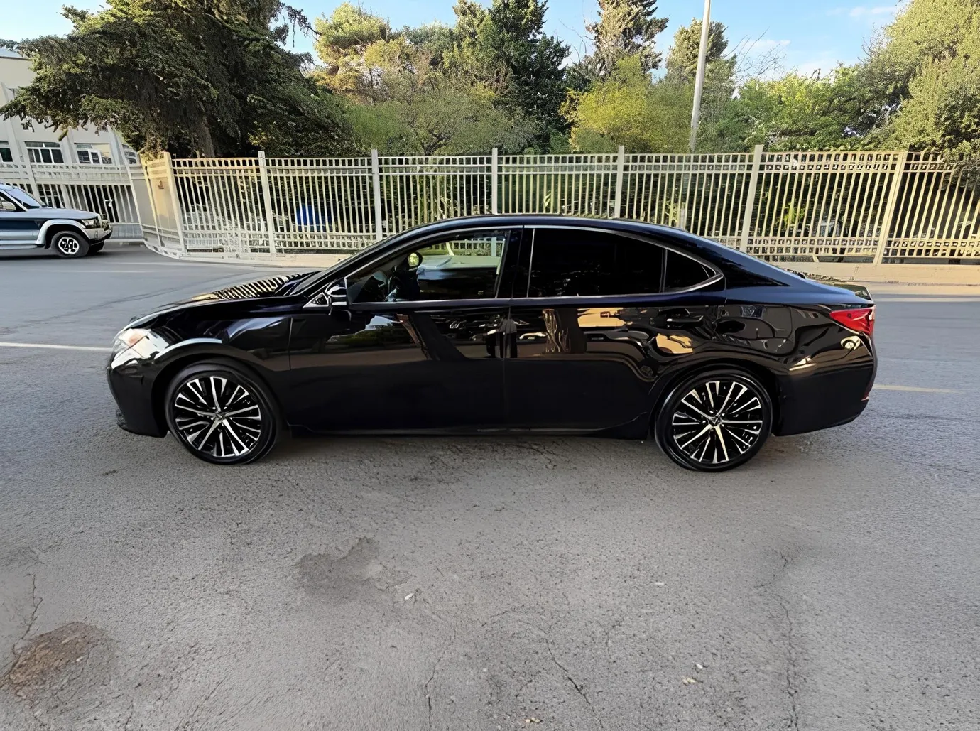 Lexus ES 250, 2.5 L, 2013 год, 247 000 km, Баку - Цена: 29 500 ₼ - Tunel.az