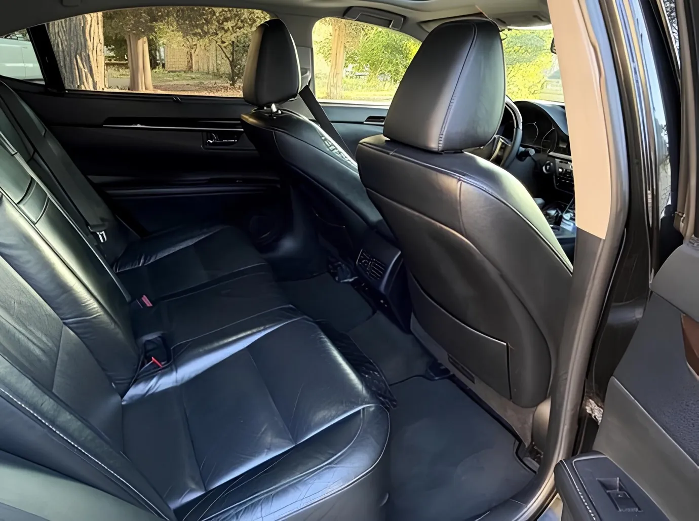 Lexus ES 250, 2.5 L, 2013 год, 247 000 km, Баку - Цена: 29 500 ₼ - Tunel.az