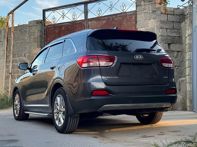 Kia Sorento, 2.0 L, 2015 yıl, 207 000 km, Baku - Fiyat: 31 000 ₼ - Tunel.az