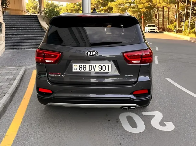 Kia Sorento, 2.0 L, 2019 année, 170 000 km, Baku - Prix : 39 500 ₼ - Tunel.az