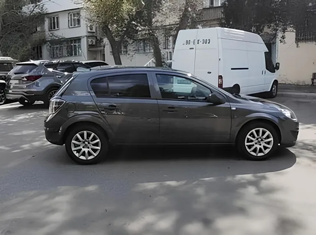 Opel Astra, 1.4 L, 2009 year, 213 000 km, Baku - Price: 11 300 ₼ - Tunel.az