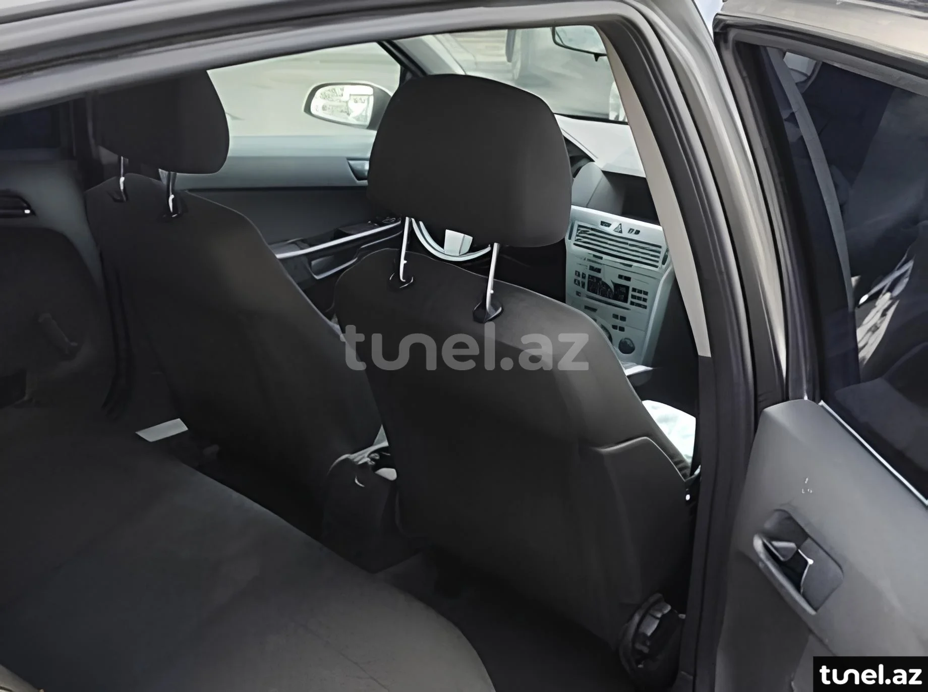 Opel Astra 2009