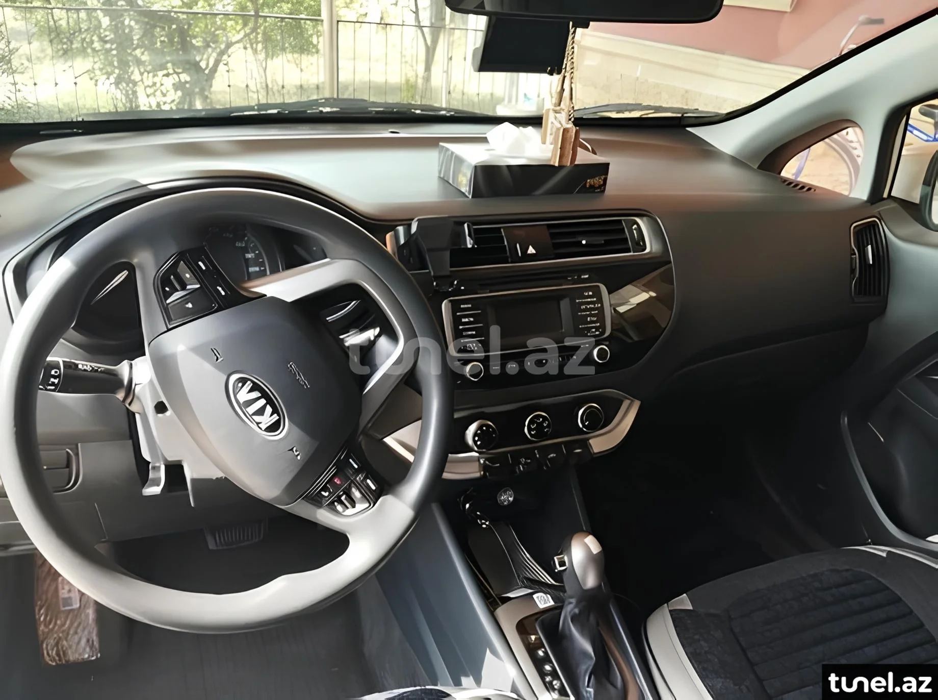 Kia Rio 2015