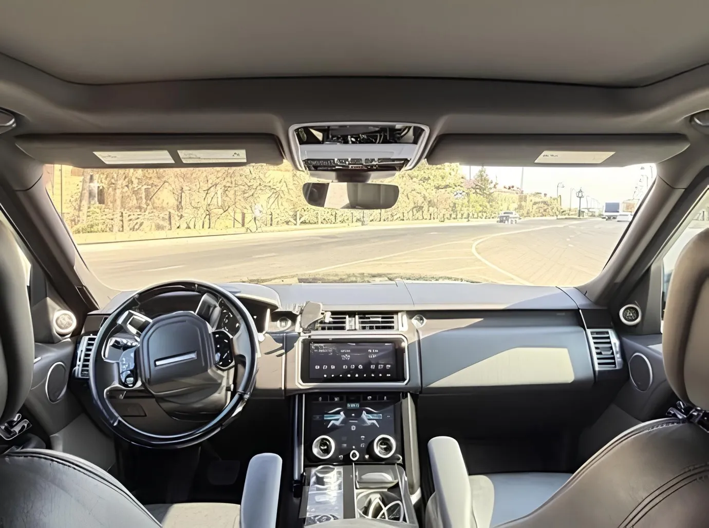 Land Rover Range Rover, 3.0 L, 2018 year, 189 000 km, Baku - Price: 72 000 ₼ - Tunel.az