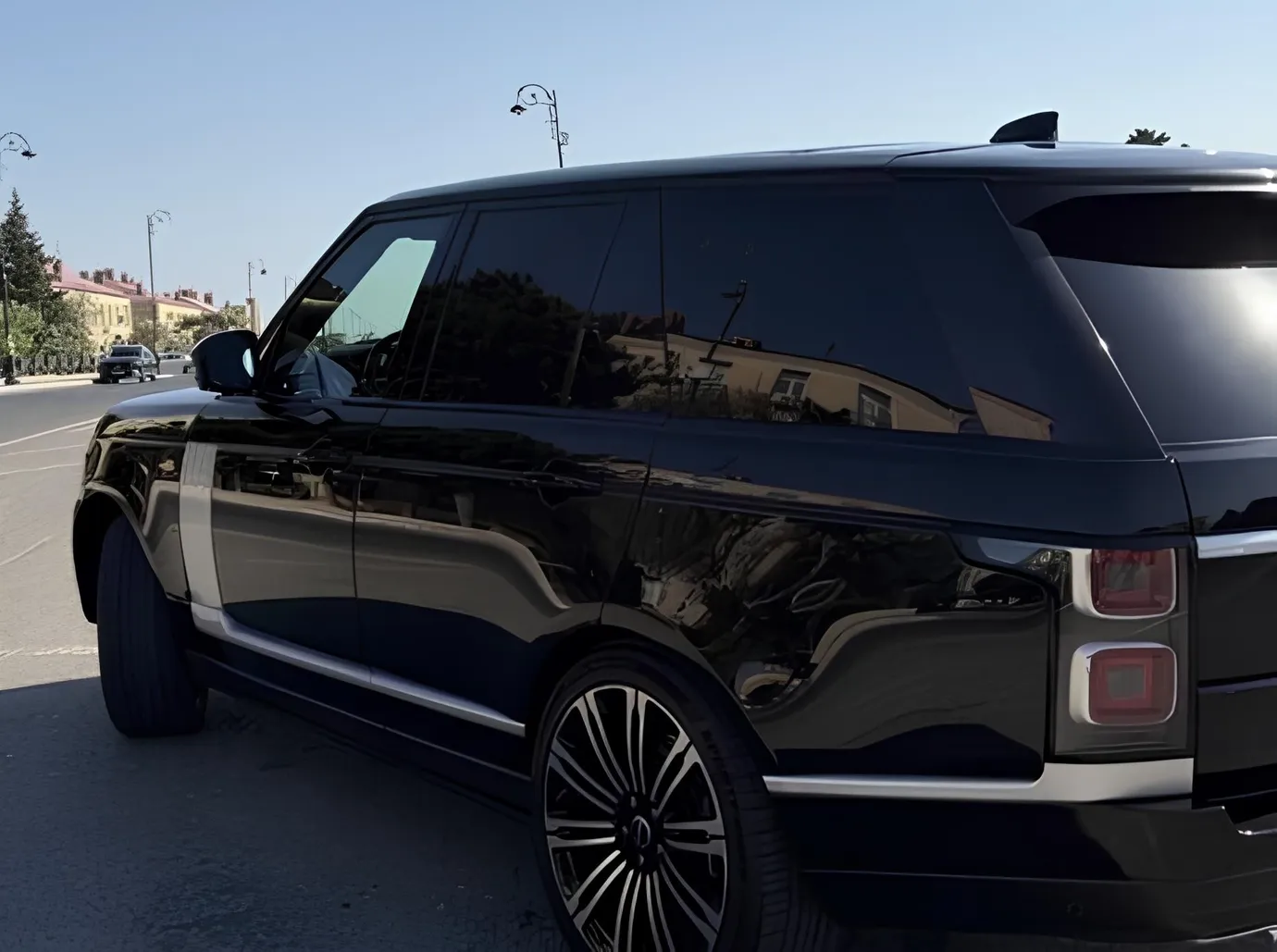 Land Rover Range Rover, 3.0 L, 2018 year, 189 000 km, Baku - Price: 72 000 ₼ - Tunel.az