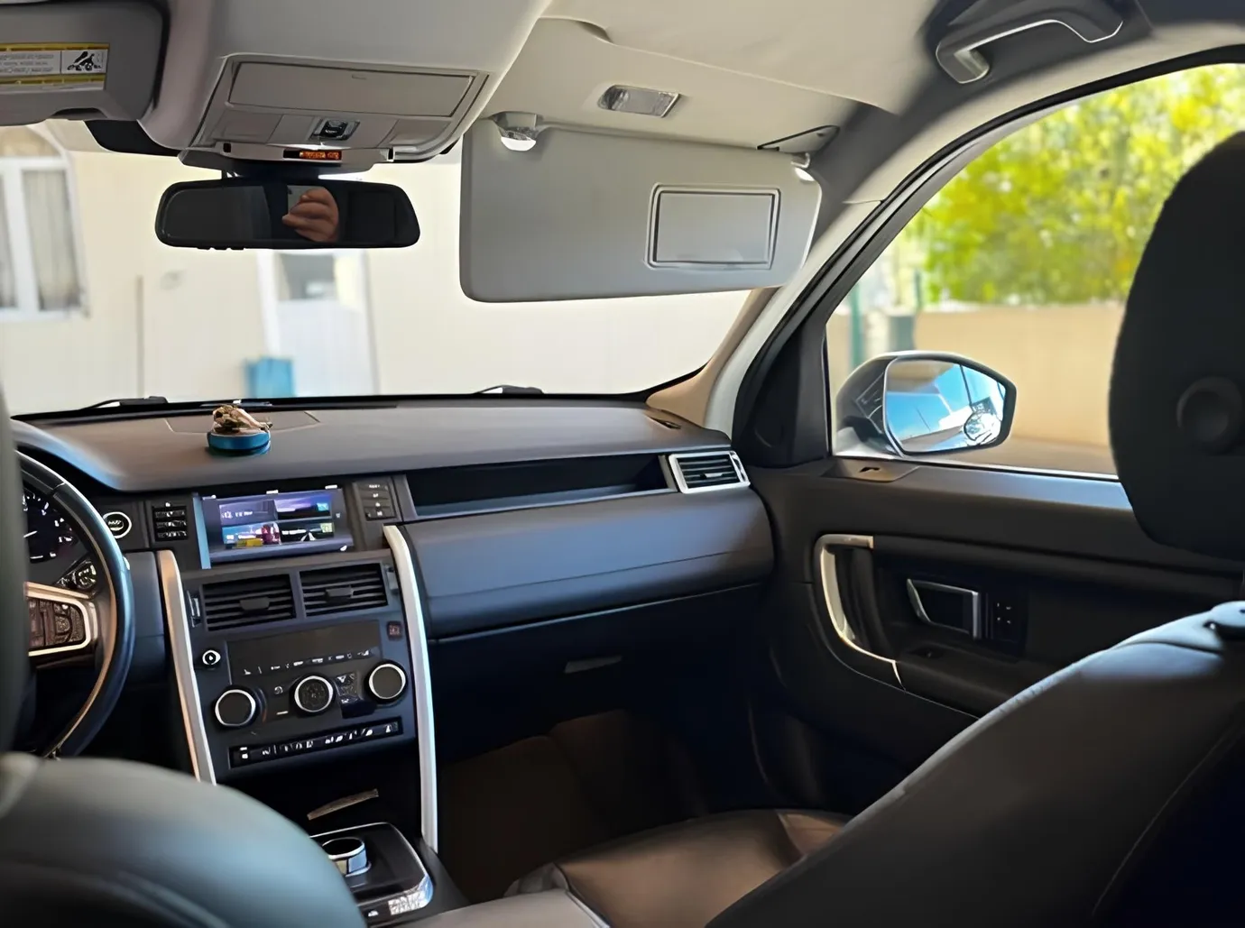 Land Rover Discovery Sport, 2.0 L, 2016 year, 180 000 km, Baku - Price: 25 000 ₼ - Tunel.az