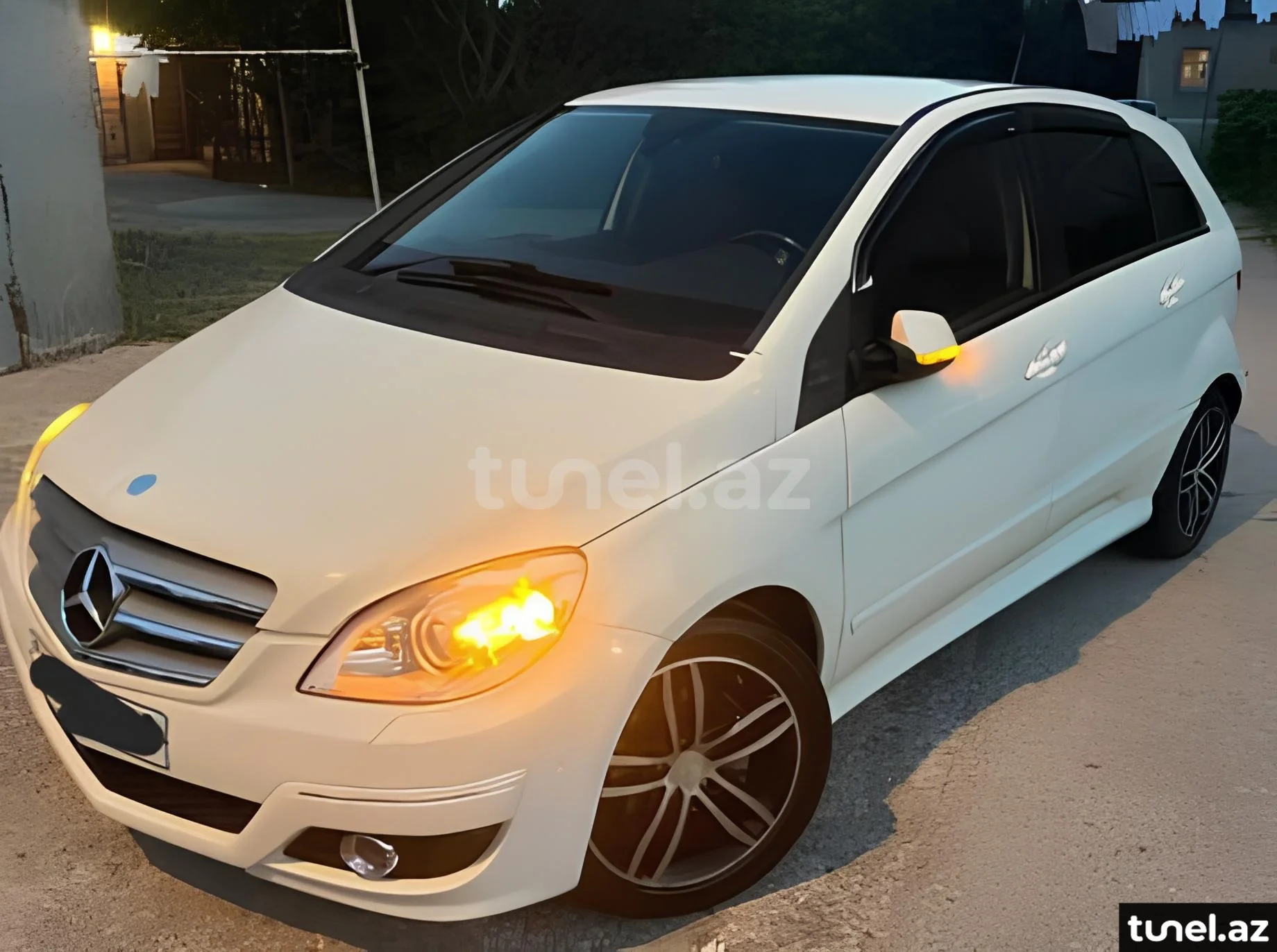 Mercedes B 170 2011