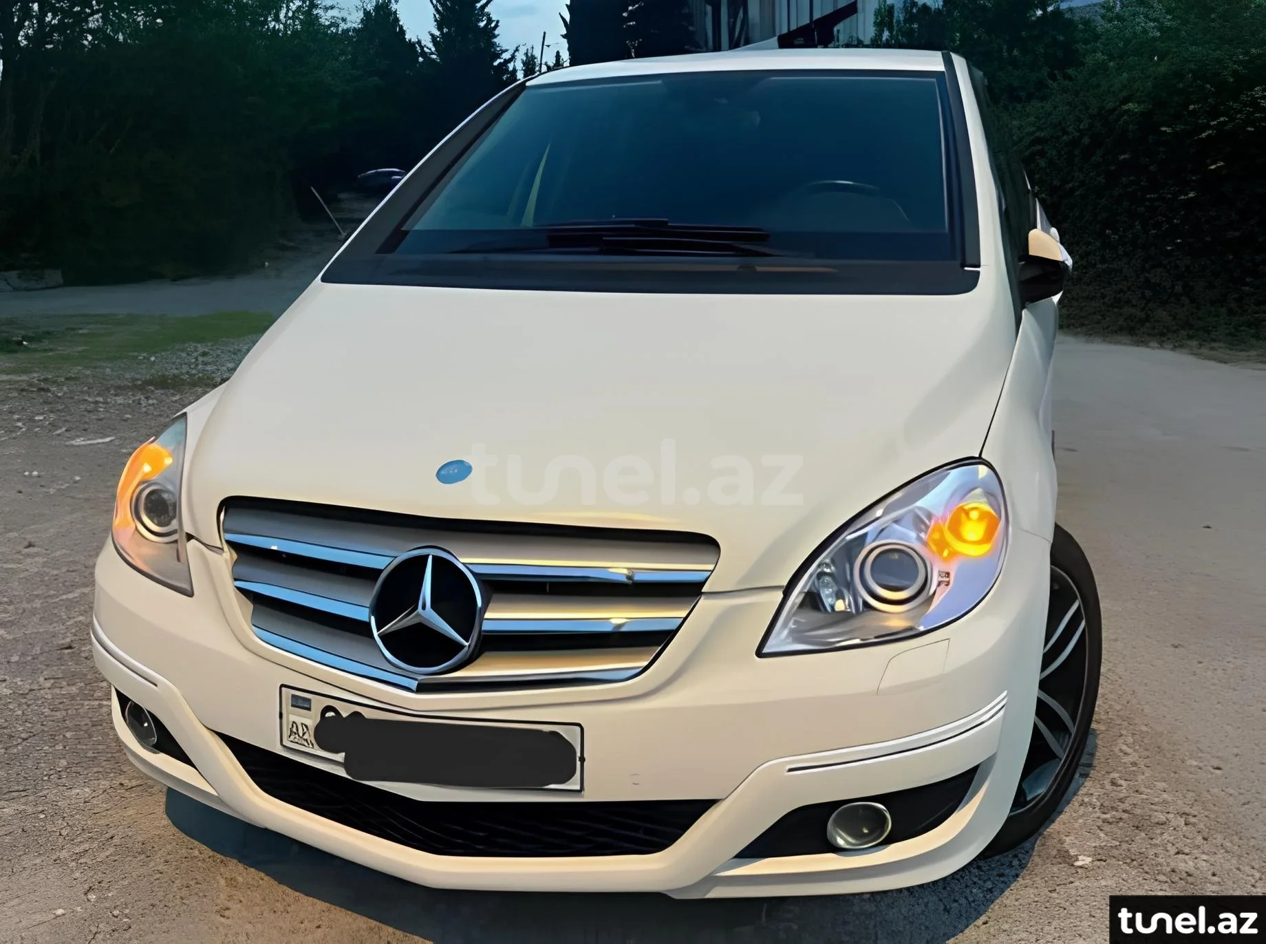 Mercedes B 170 2011