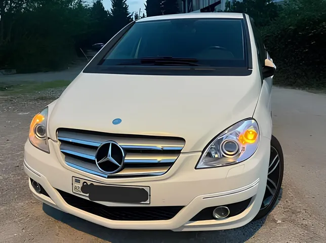 Mercedes B 170, 1.7 L, 2011 year, 178 000 km, Sumgayit - Price: 11 800 ₼ - Tunel.az