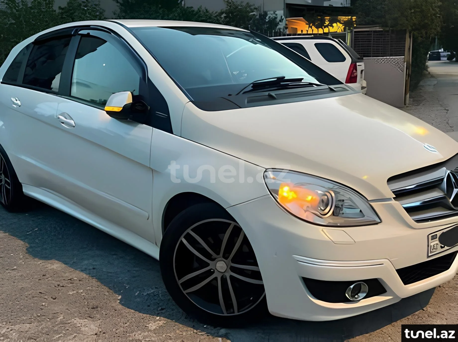 Mercedes B 170 2011