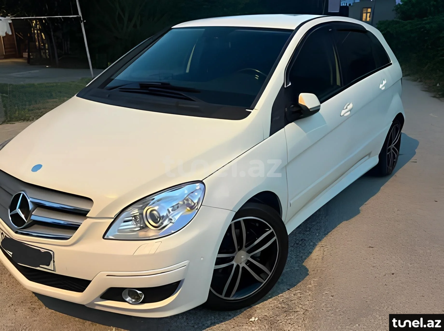 Mercedes B 170 2011