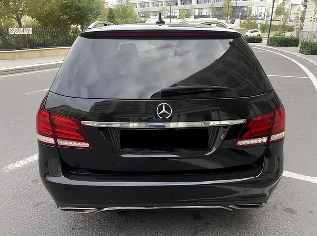 Mercedes E 250, 2.1 L, 2016 year, 280 000 km, Baku - Price: 23 900 ₼ - Tunel.az