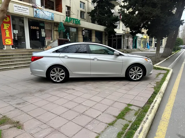 Hyundai Sonata, 2.0 L, 2013 i̇l, 100 001 km, Bakı - Qiymət: 19 300 ₼ - Tunel.az