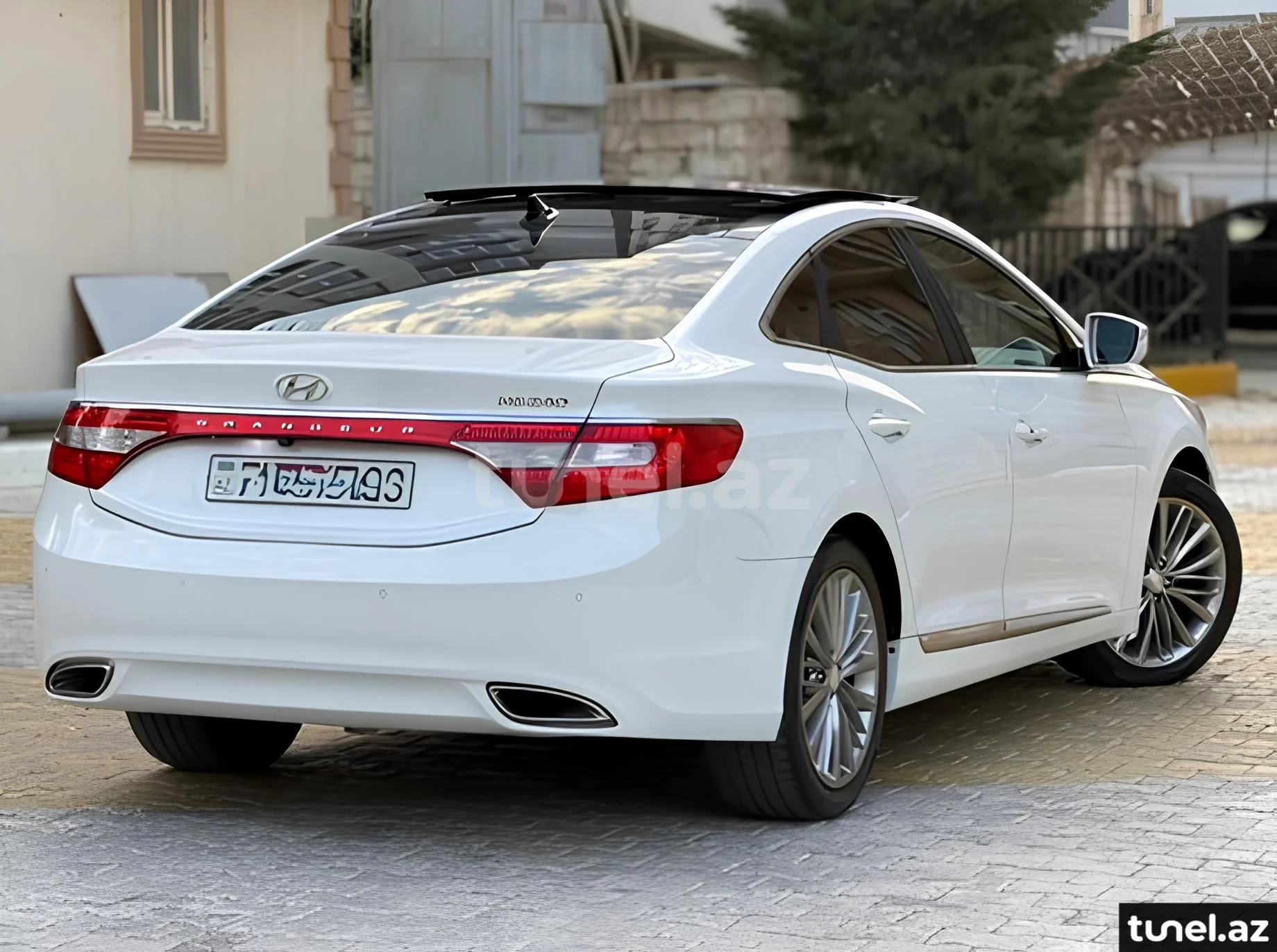 Hyundai Grandeur 2015