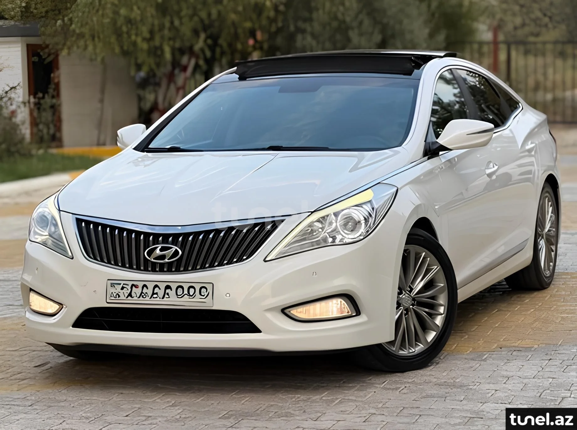 Hyundai Grandeur 2015