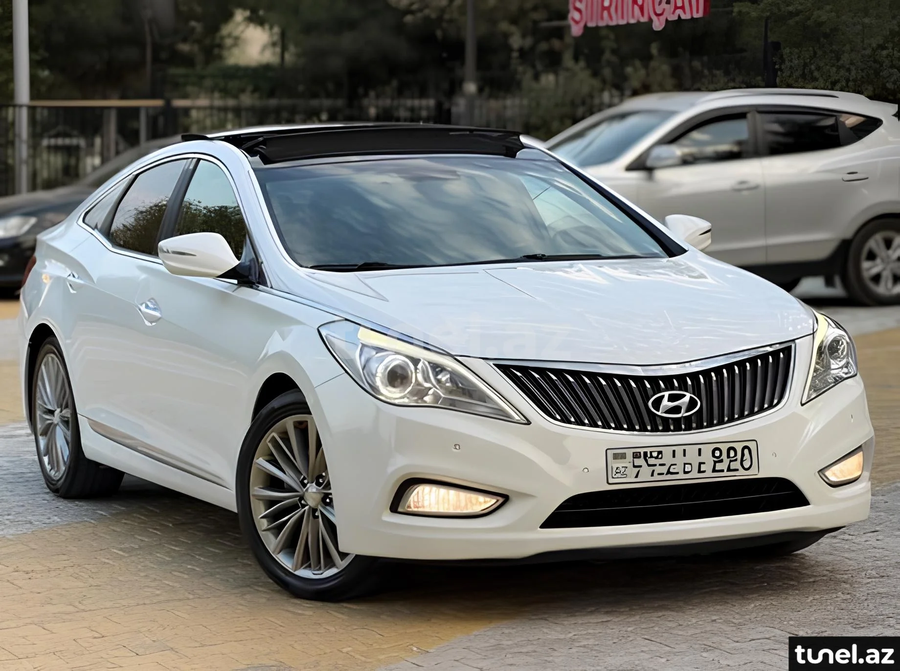 Hyundai Grandeur 2015
