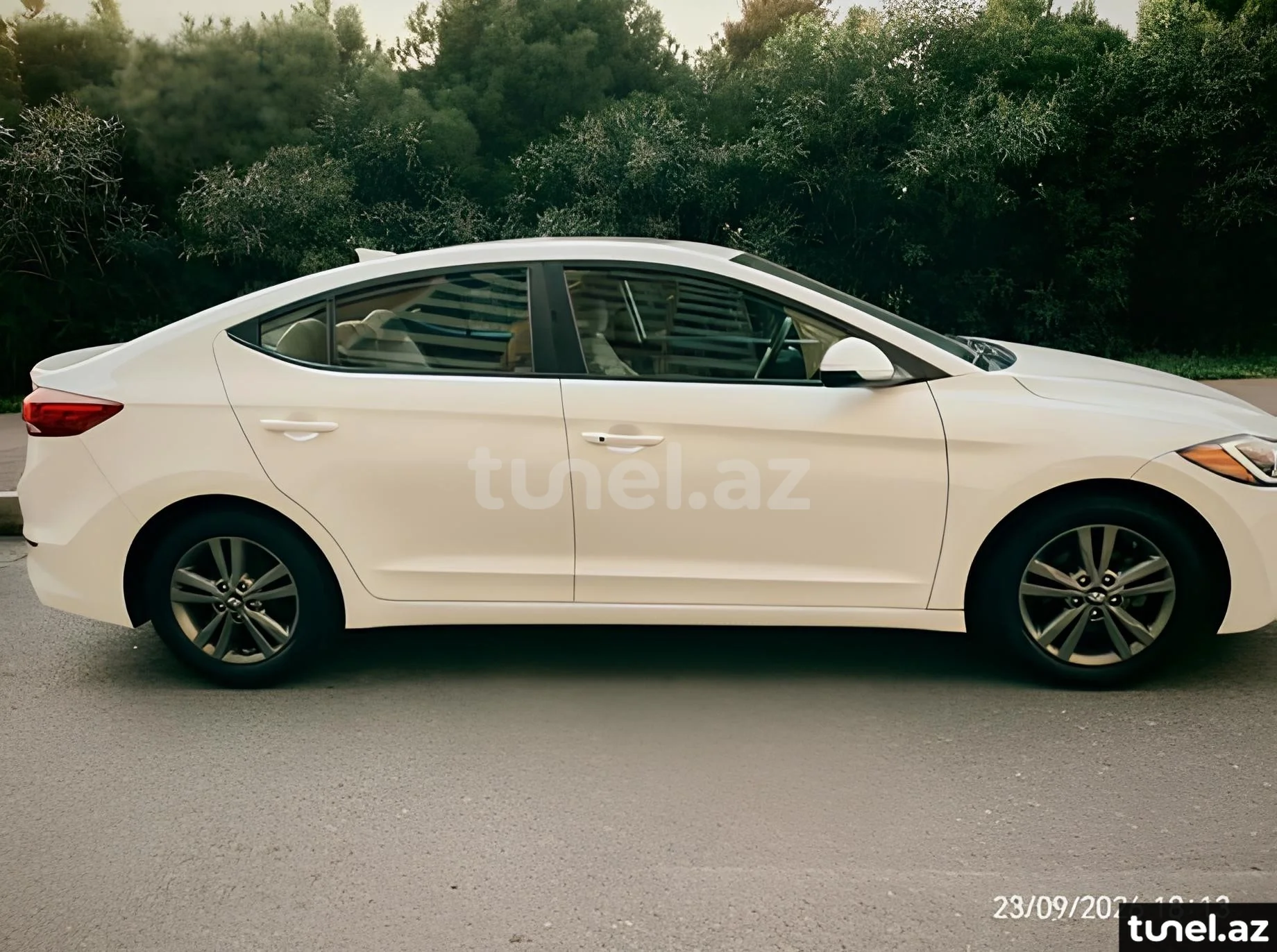 Hyundai Elantra 2017