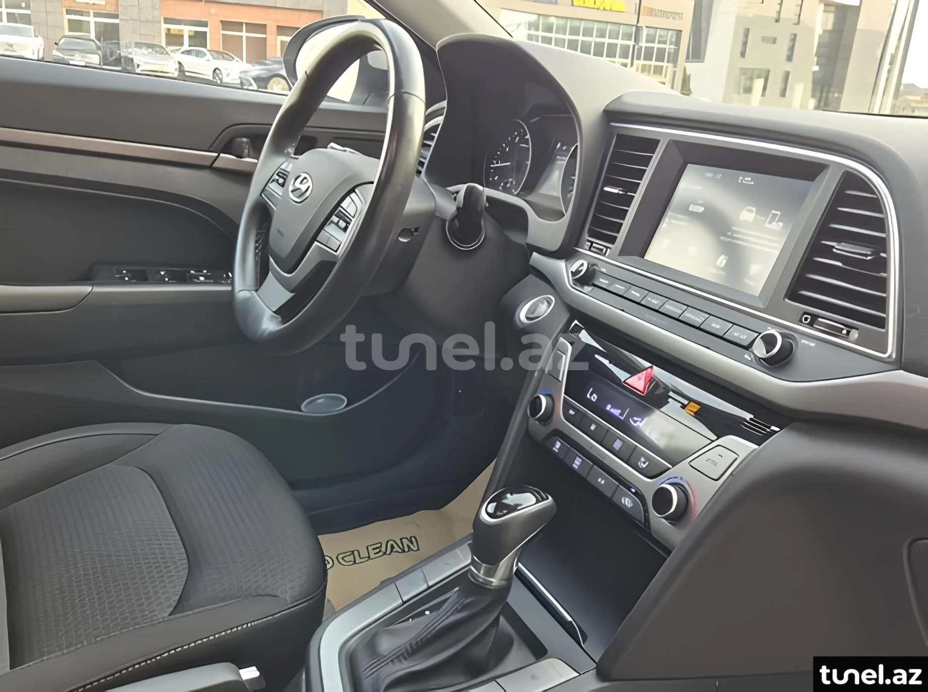 Hyundai Elantra 2017