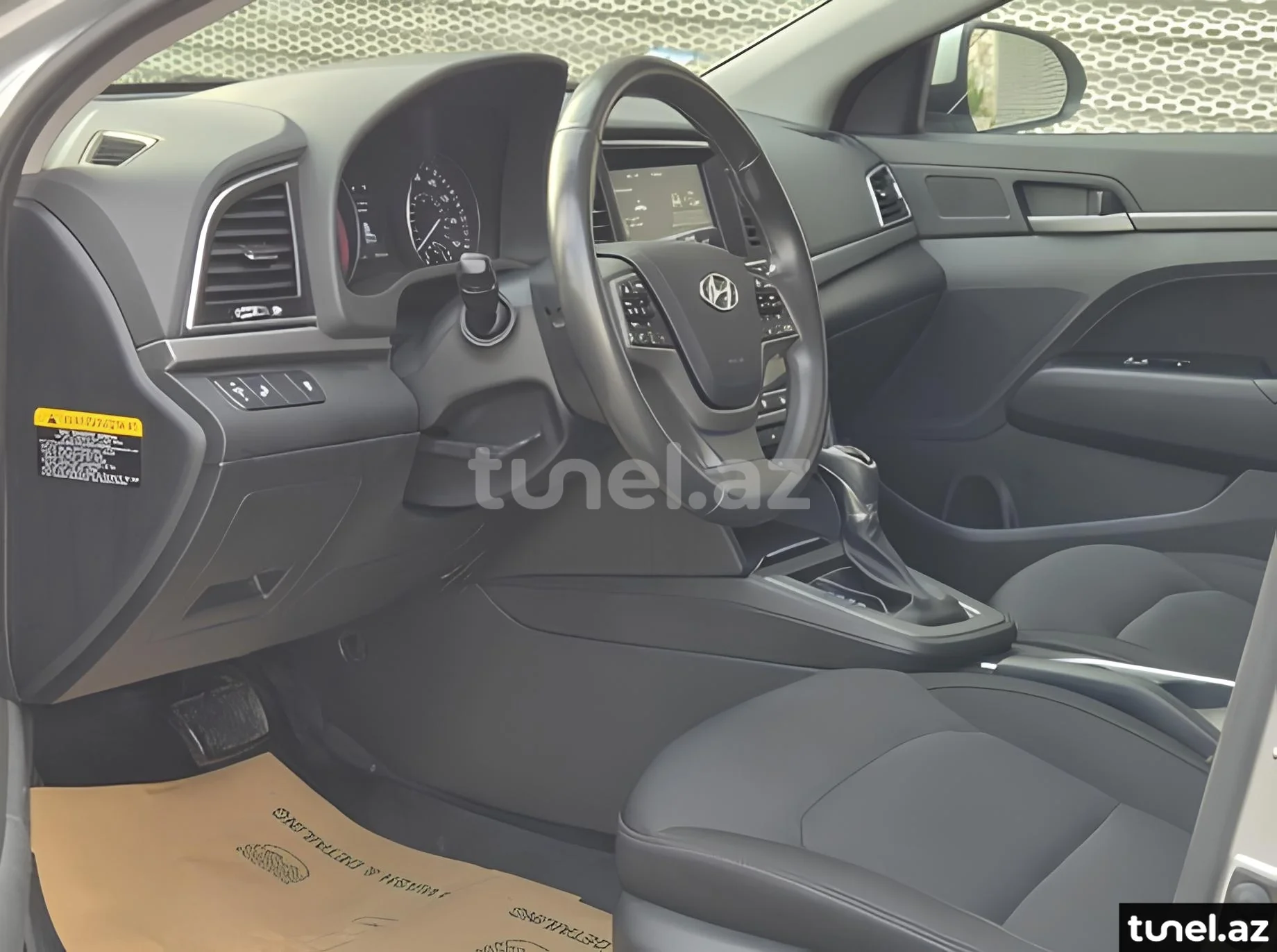 Hyundai Elantra 2017
