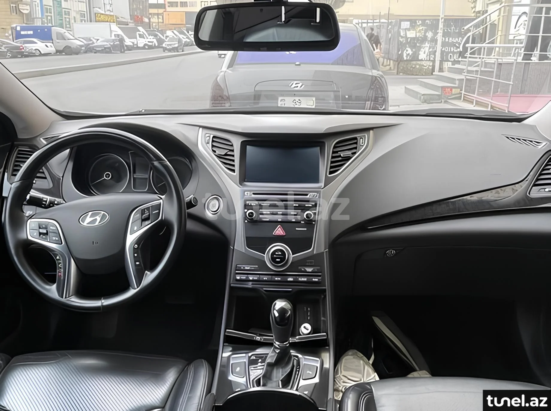 Hyundai Grandeur 2015