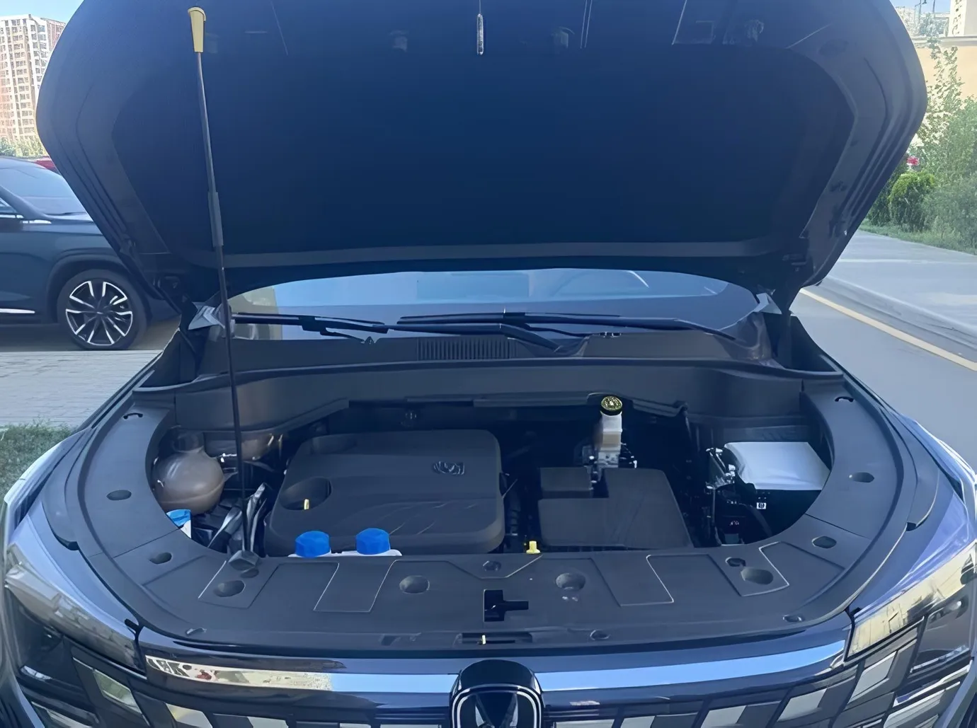 Changan Uni-Z, 1.5 L, 2025 year, 5 900 km, Baku - Price: 34 500 ₼ - Tunel.az