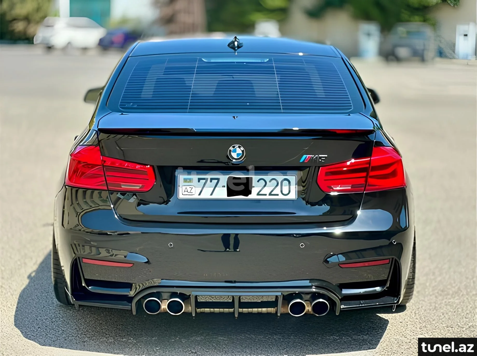 BMW 330 2016