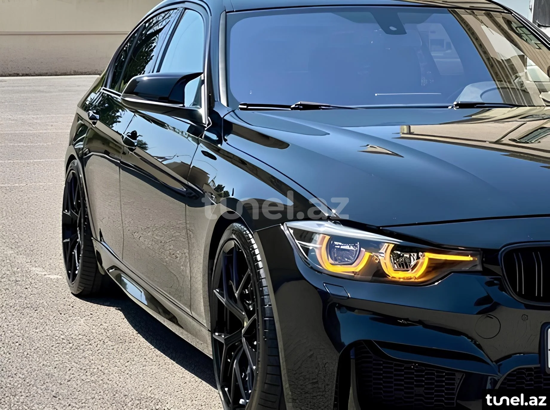 BMW 330 2016