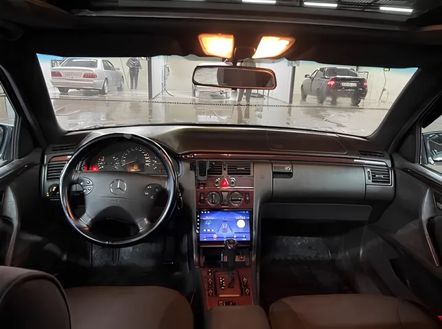 Mercedes E 220, 2.2 L, 1999 год, 486 700 km, Гянджа - Цена: 9 900 ₼ - Tunel.az
