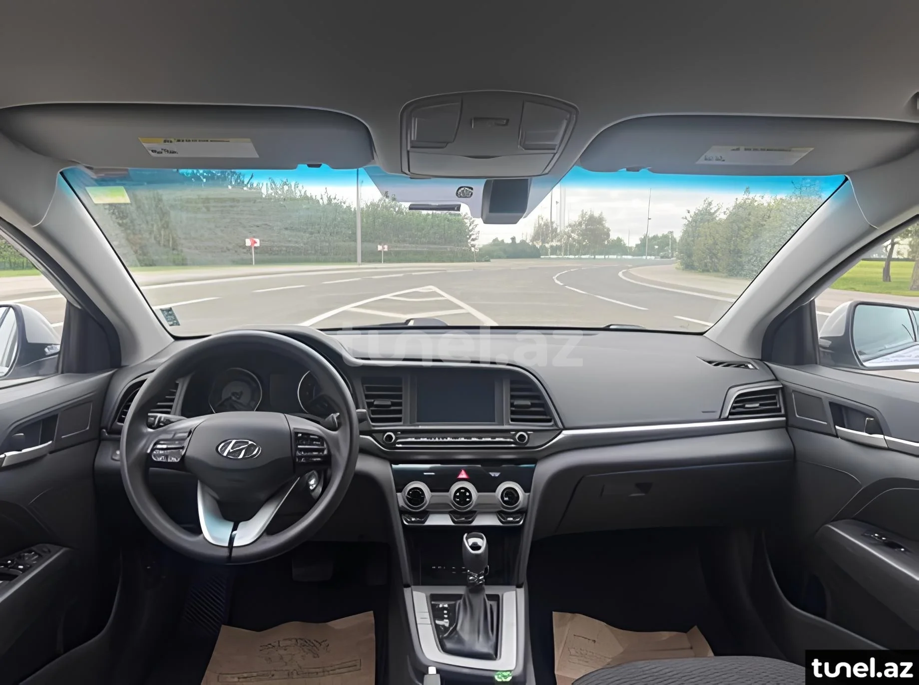 Hyundai Elantra 2018