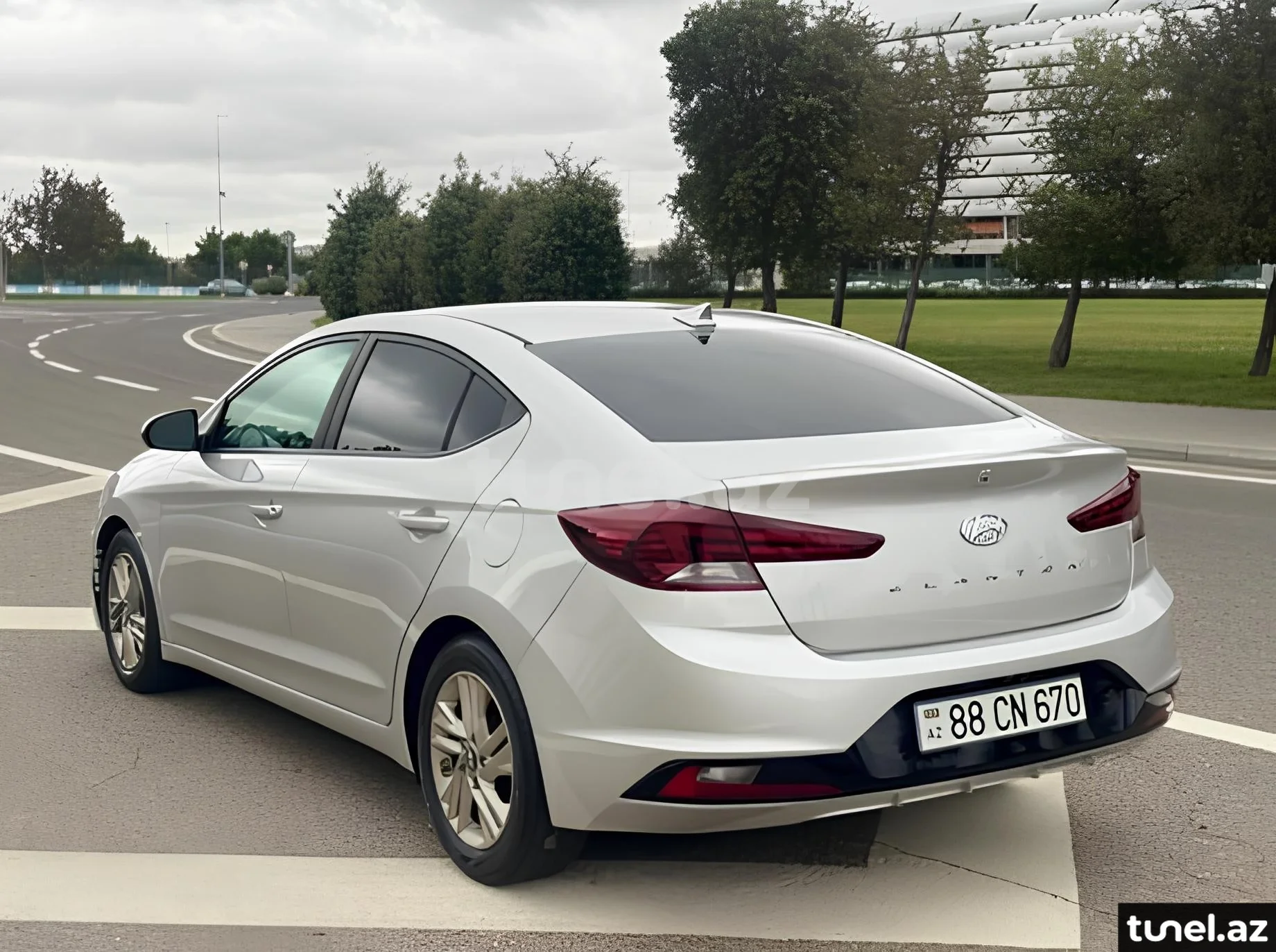 Hyundai Elantra 2018