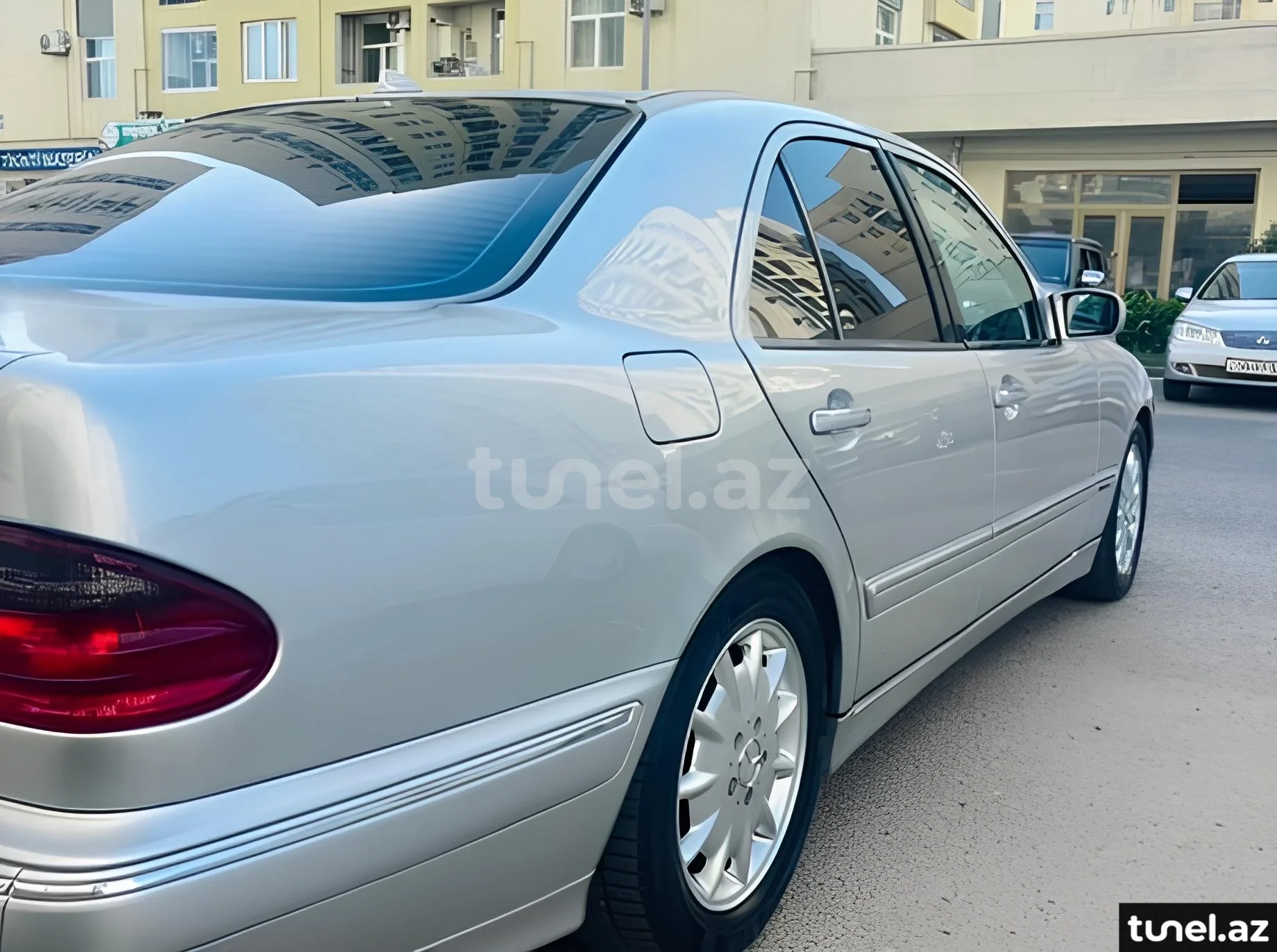 Mercedes E 270 1999