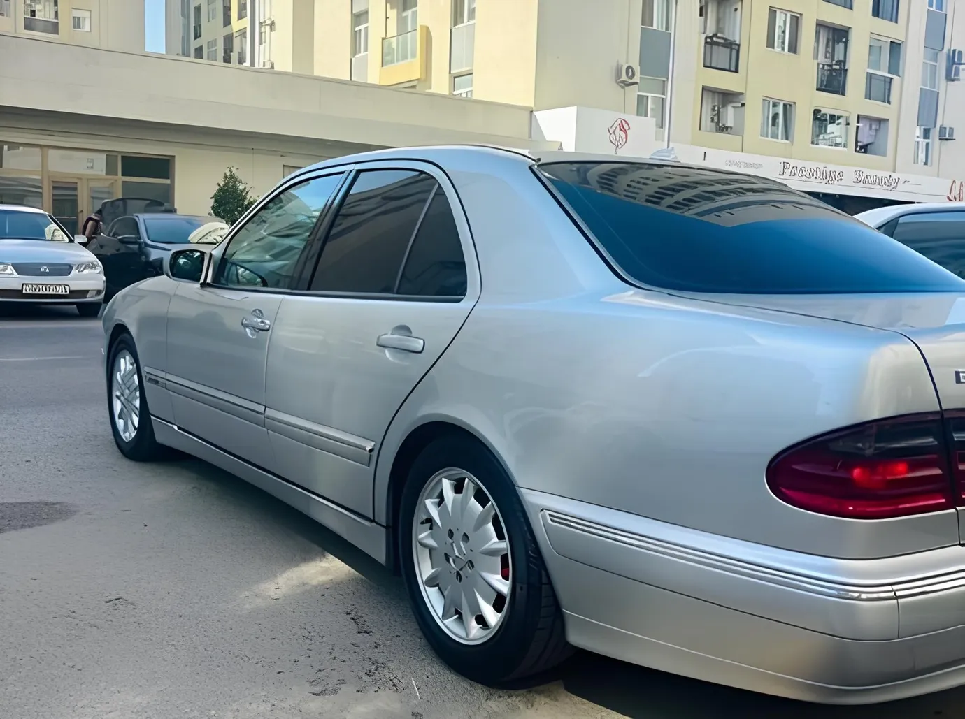 Mercedes E 270, 2.7 L, 1999 year, 398 000 km, Baku - Price: 14 600 ₼ - Tunel.az