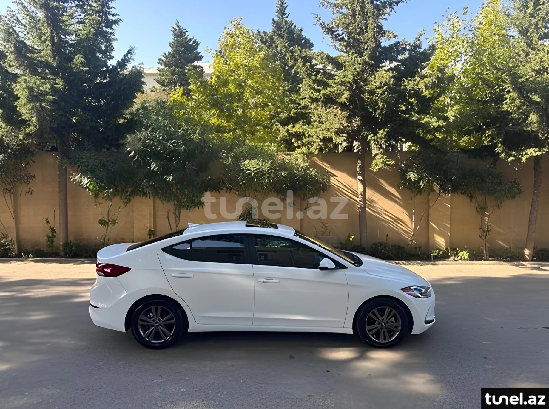 Hyundai Elantra 2018