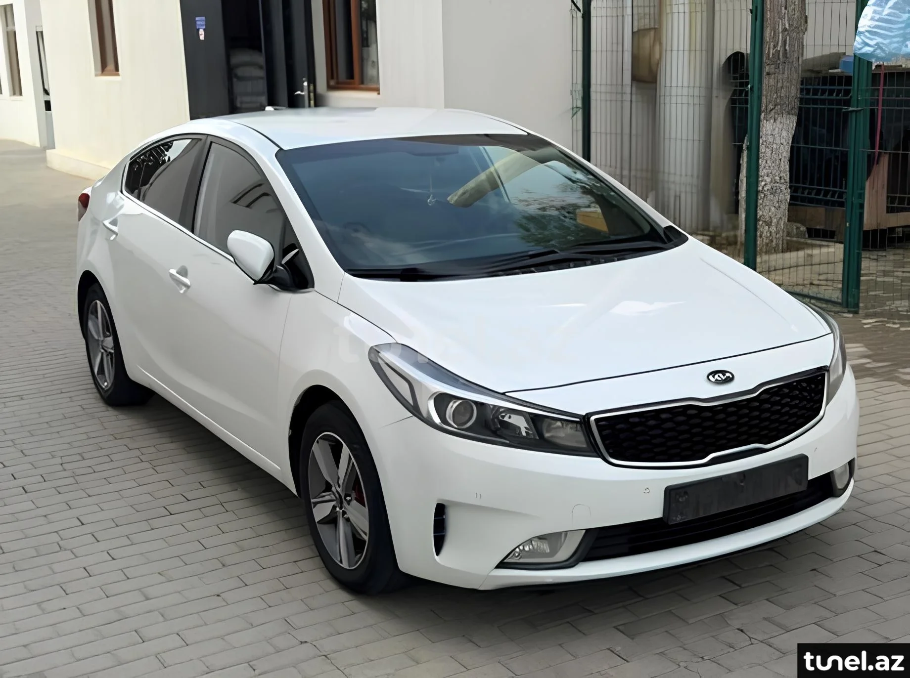 Kia K3 2016