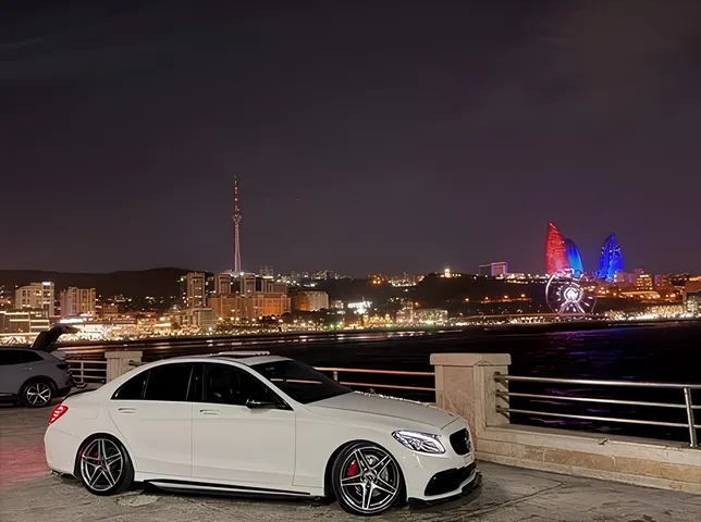 Mercedes C 220 d, 2.1 L, 2017 год, 150 000 km, Баку - Цена: 35 000 ₼ - Tunel.az