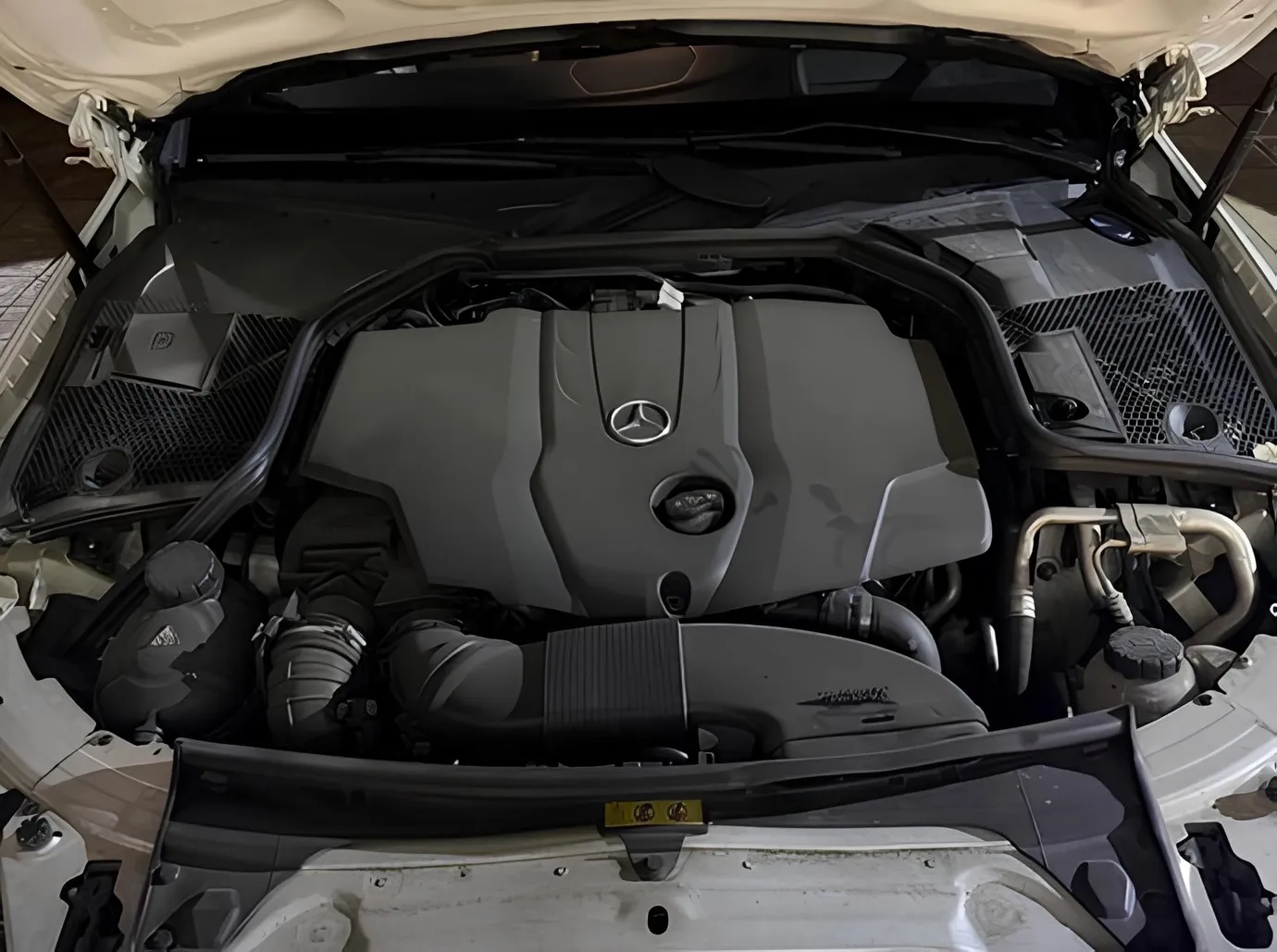 Mercedes C 220 d, 2.1 L, 2017 год, 150 000 km, Баку - Цена: 35 000 ₼ - Tunel.az