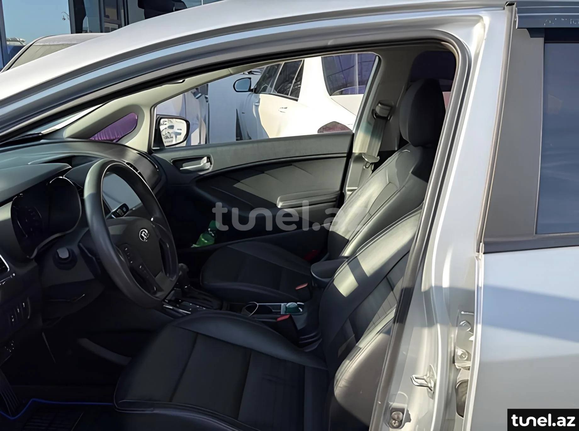 Kia K3 2016