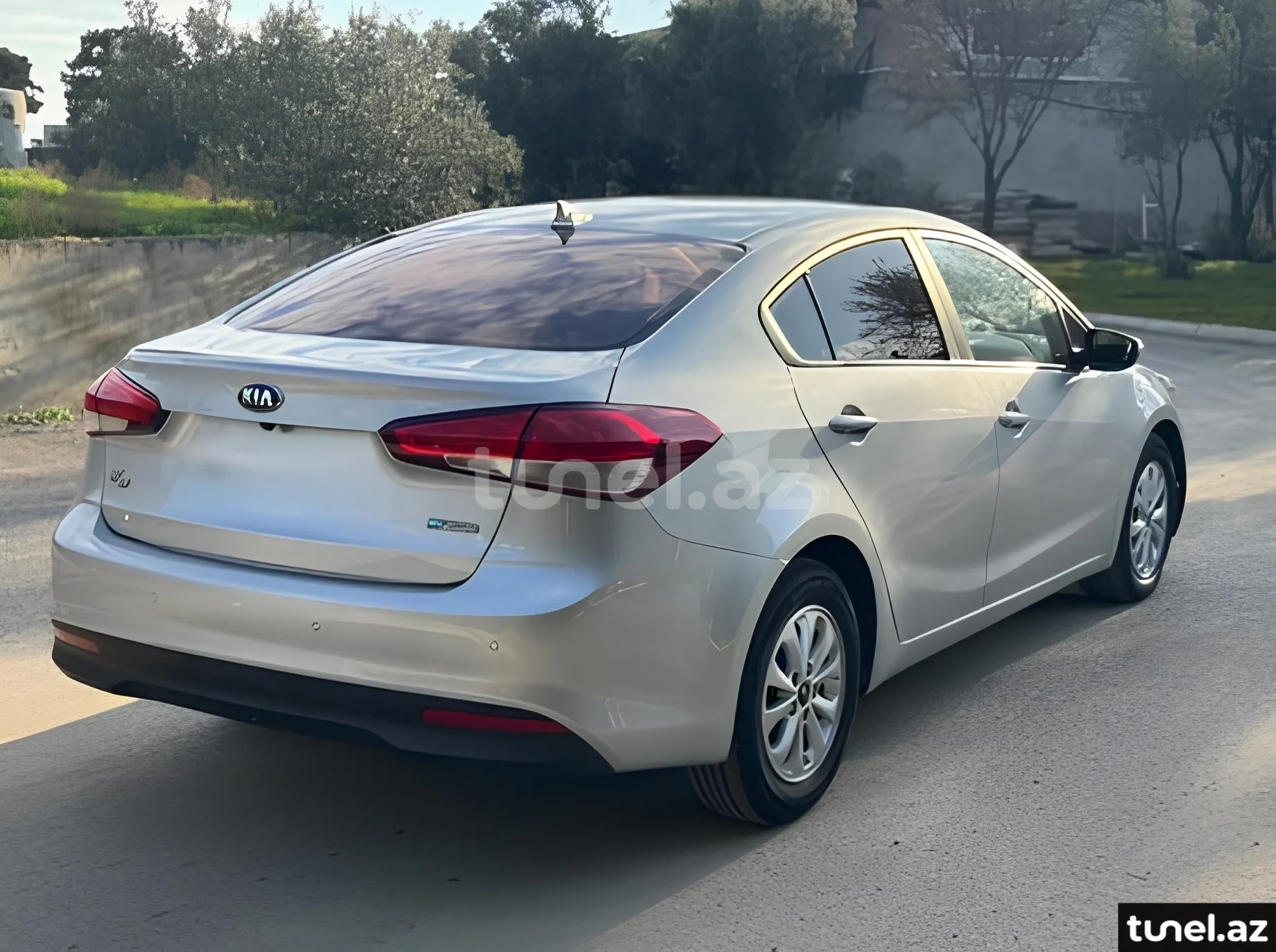 Kia K3 2016