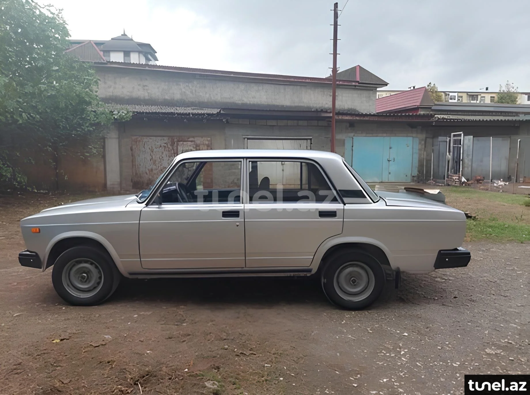 LADA (VAZ) 2107 2010