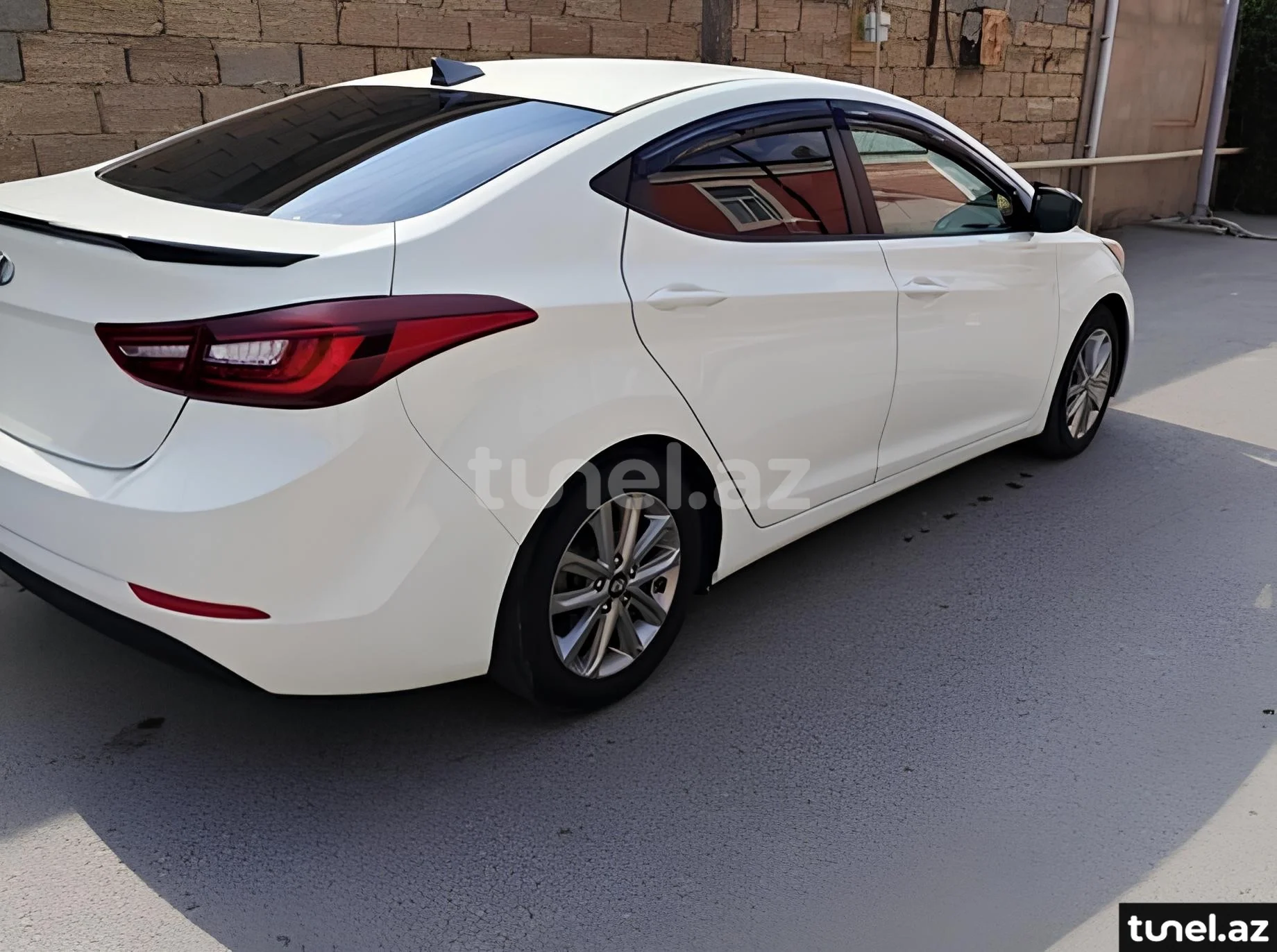 Hyundai Elantra 2014