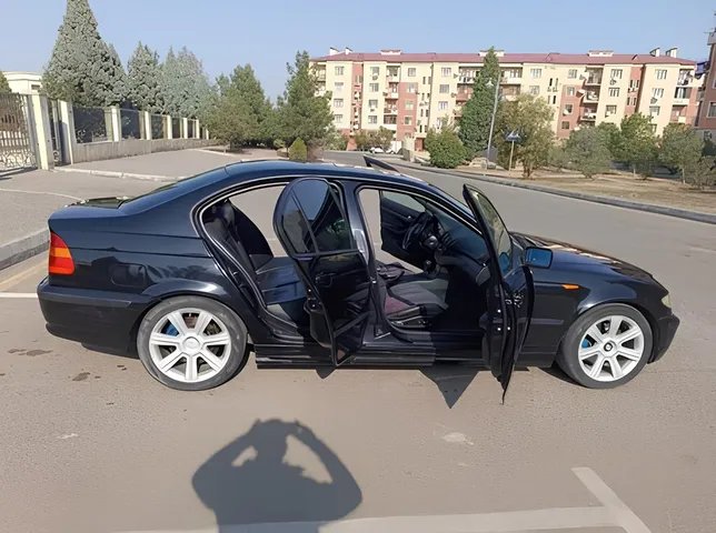 BMW 325, 2.5 L, 2002 год, 317 041 km, Гянджа - Цена: 9 500 ₼ - Tunel.az