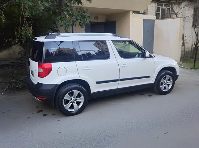 Skoda Yeti, 1.2 L, 2011 year, 289 000 km, Baku - Price: 10 500 ₼ - Tunel.az