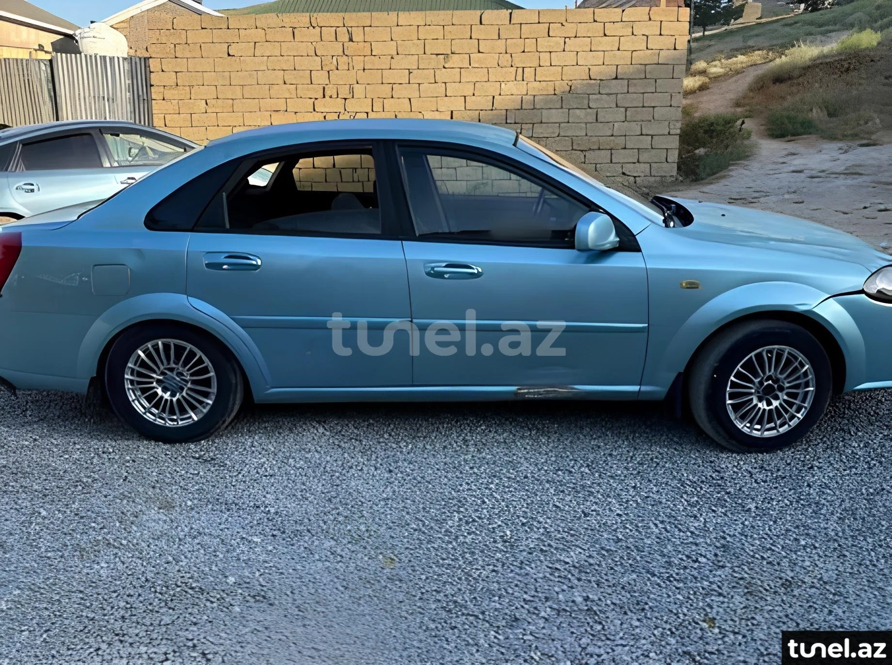 Daewoo Gentra 2013
